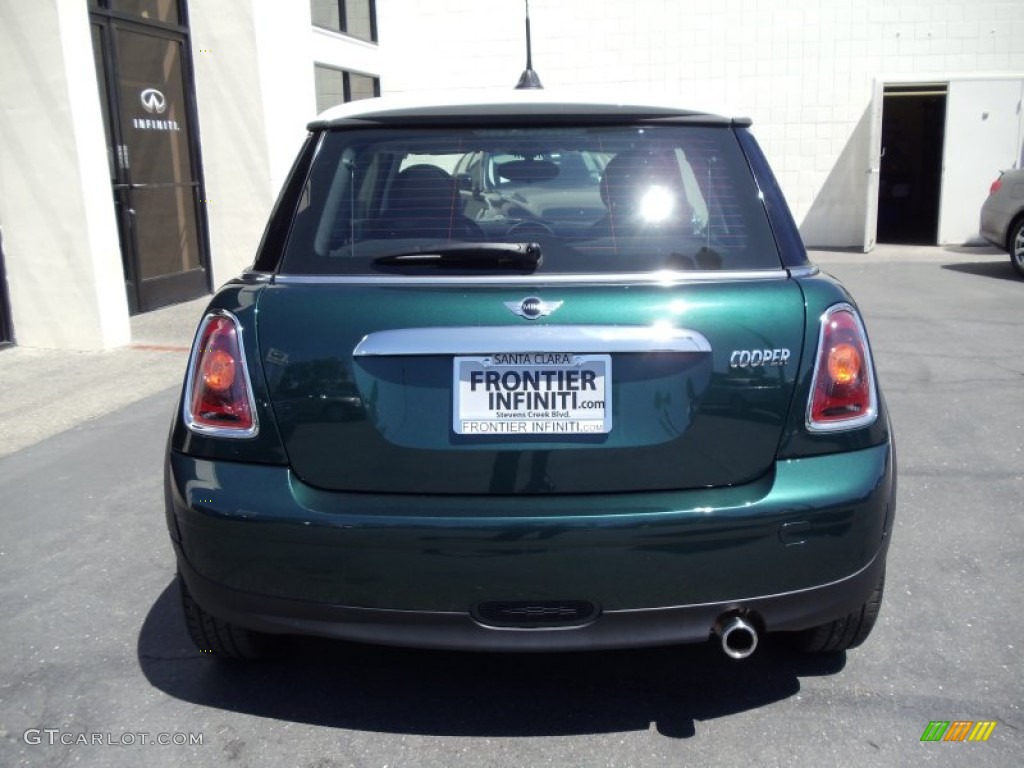 2009 Cooper Hardtop - British Racing Green Metallic / Black/Grey photo #7
