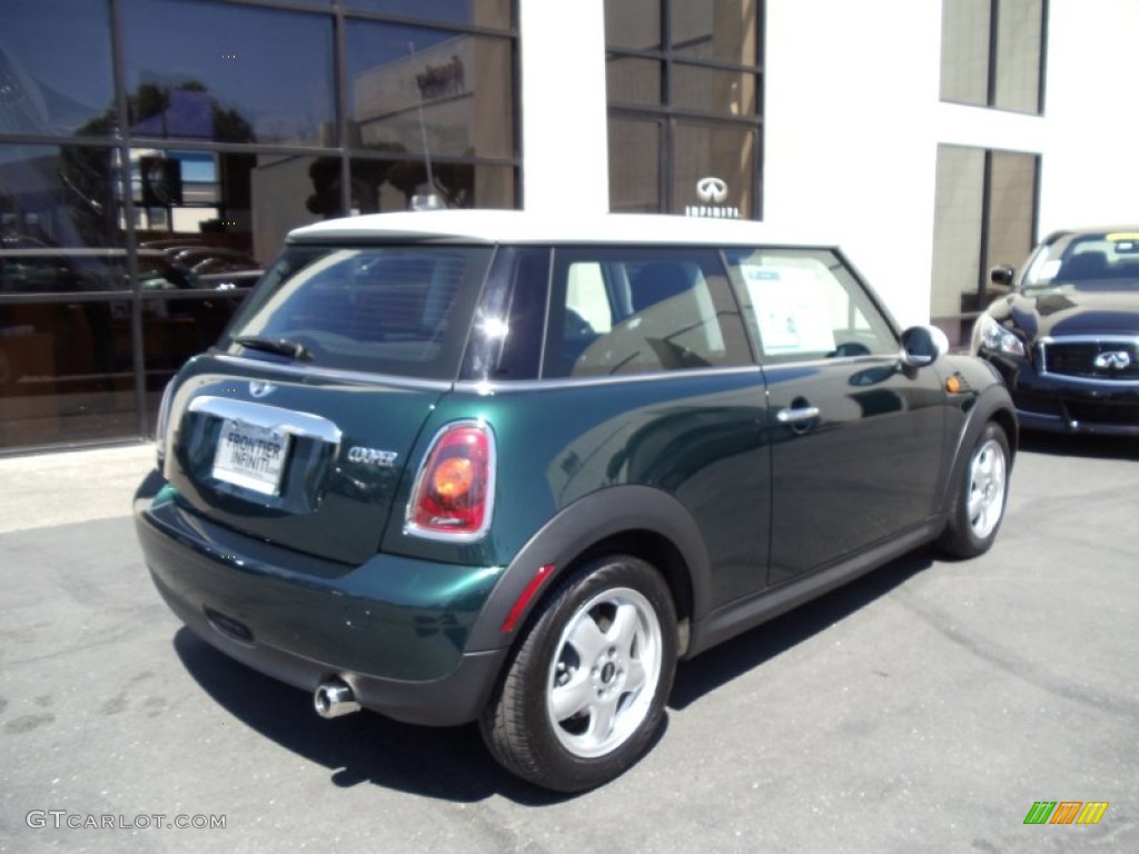 2009 Cooper Hardtop - British Racing Green Metallic / Black/Grey photo #8