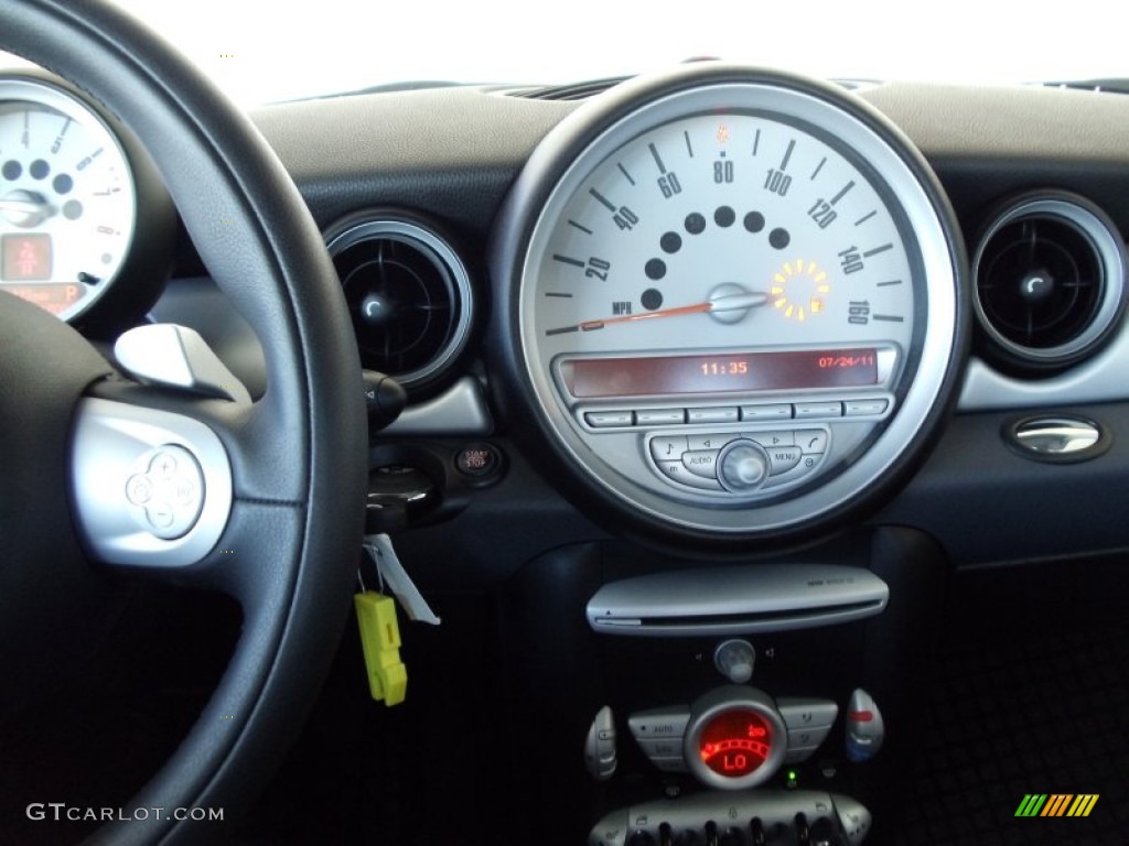 2009 Cooper Hardtop - British Racing Green Metallic / Black/Grey photo #12