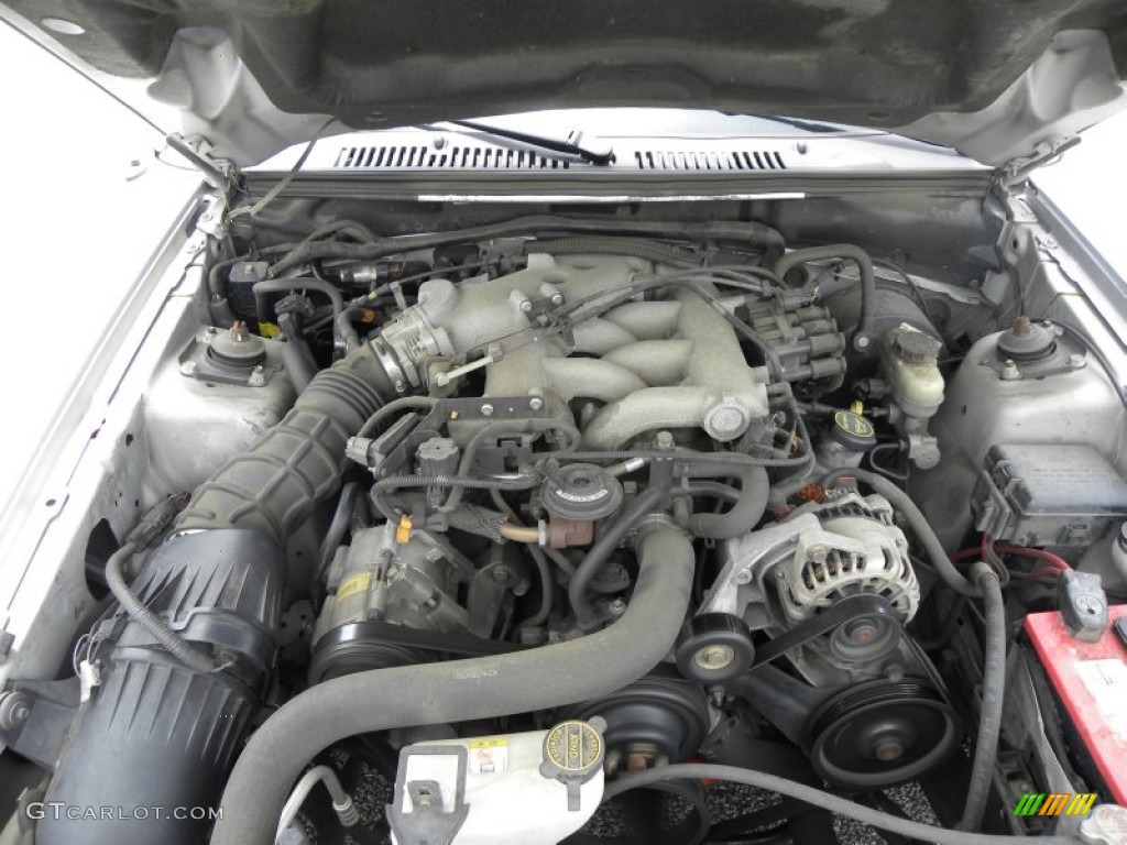2004 Ford Mustang V6 Coupe 3.8 Liter OHV 12-Valve V6 Engine Photo #52139965