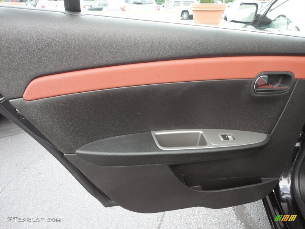 2008 Chevrolet Malibu LTZ Sedan Ebony/Brick Red Door Panel Photo #52140226