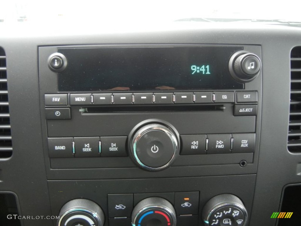 2011 GMC Sierra 1500 SL Extended Cab Controls Photo #52140331