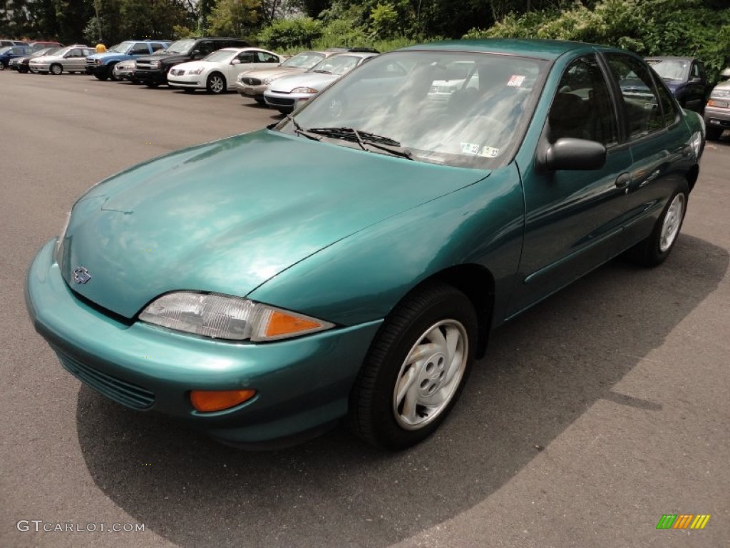 1999 Cavalier Sedan - Medium Green Metallic / Graphite photo #3