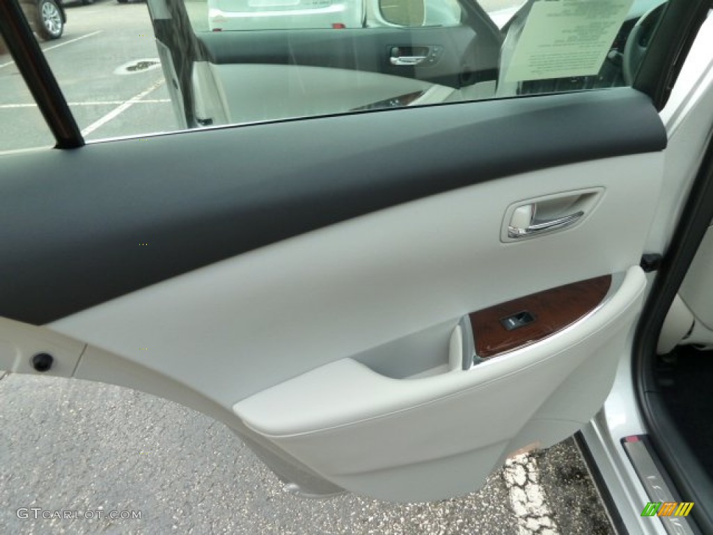 2011 Lexus ES 350 Light Gray Door Panel Photo #52142206