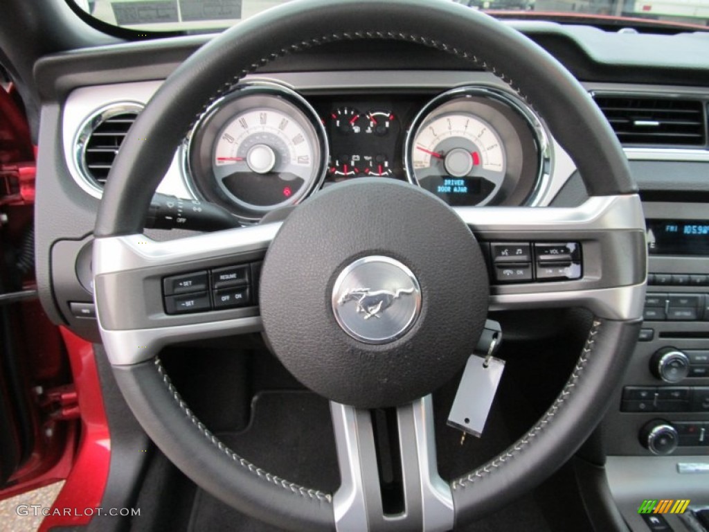 2010 Ford Mustang V6 Premium Coupe Charcoal Black Steering Wheel Photo #52143196