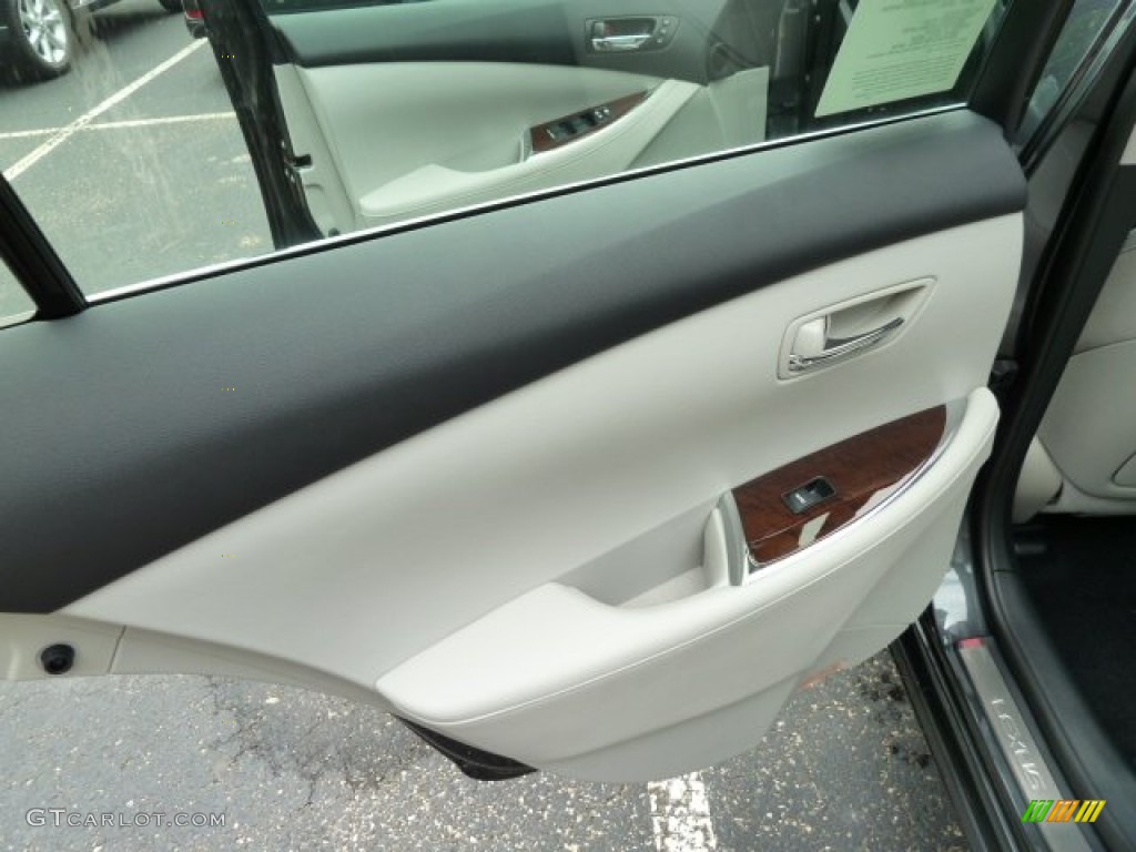 2011 Lexus ES 350 Light Gray Door Panel Photo #52144318