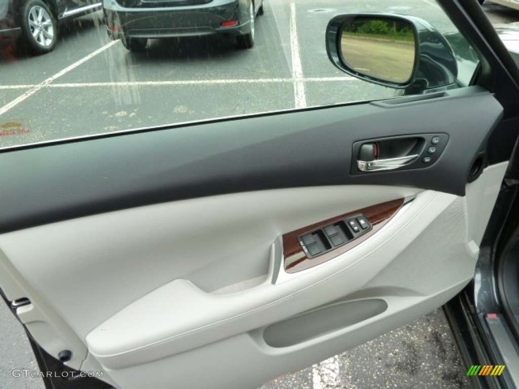 2011 Lexus ES 350 Light Gray Door Panel Photo #52144330