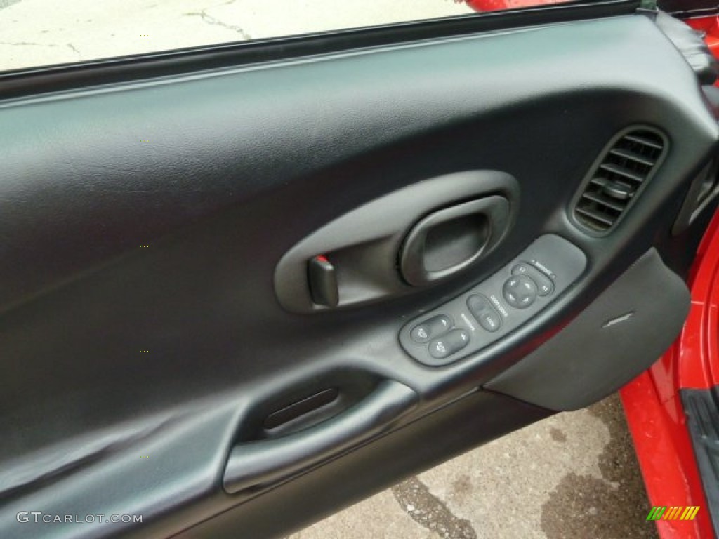 1997 Chevrolet Corvette Coupe Controls Photo #52145095