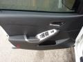 Ivory White - G6 Sedan Photo No. 14