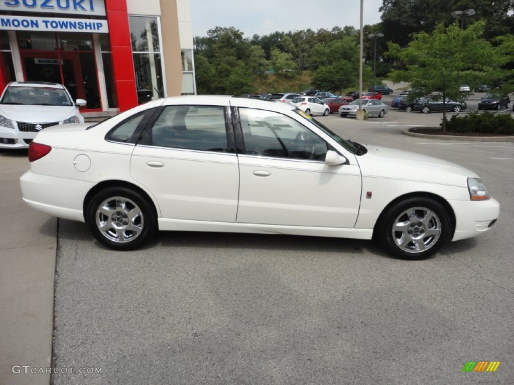 2005 L Series L300 Sedan - Cream White / Grey photo #6