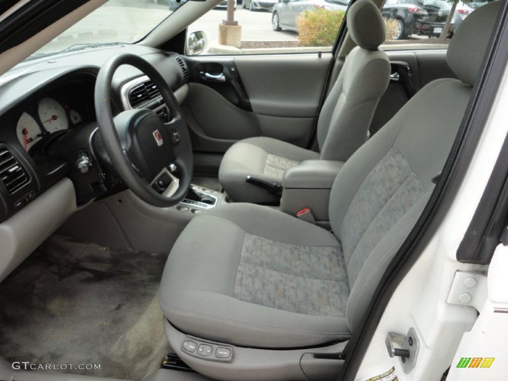 Grey Interior 2005 Saturn L Series L300 Sedan Photo #52145710