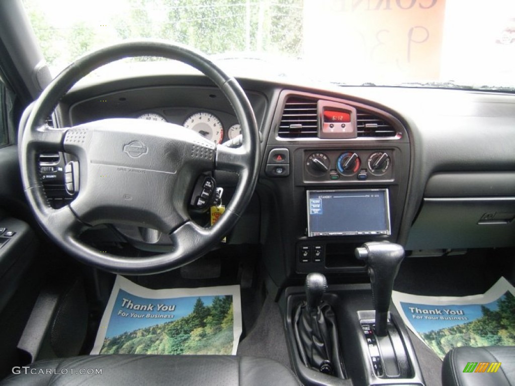 2001 Pathfinder SE 4x4 - Bayshore Blue Metallic / Charcoal photo #5