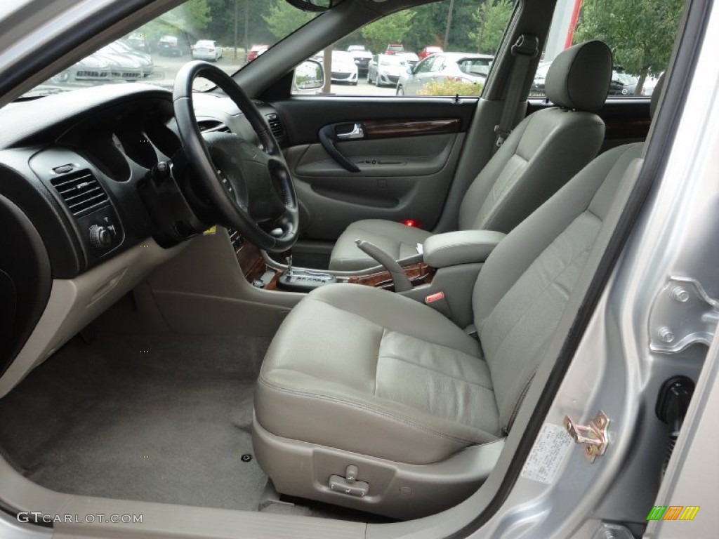 Gray Interior 2005 Suzuki Verona EX Photo #52145893