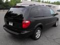 2006 Brilliant Black Crystal Pearl Dodge Grand Caravan SXT  photo #4