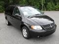 2006 Brilliant Black Crystal Pearl Dodge Grand Caravan SXT  photo #5