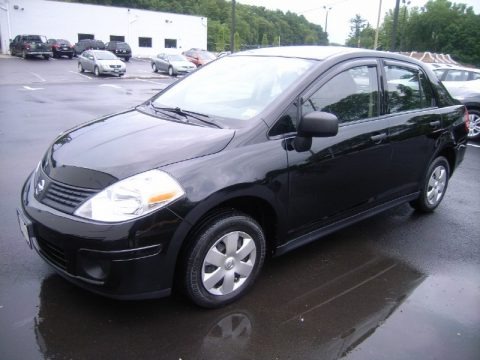 2009 Nissan Versa 1.6 Sedan Data, Info and Specs