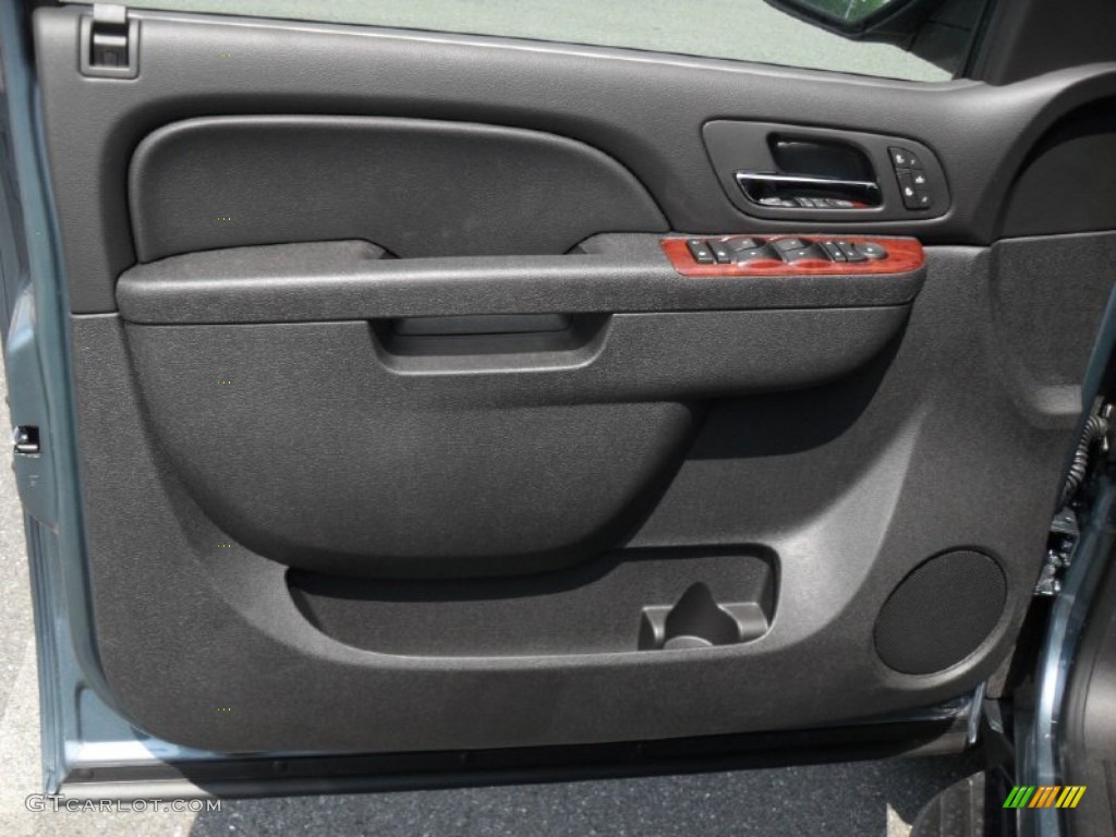 2011 Chevrolet Avalanche LT Ebony Door Panel Photo #52148329