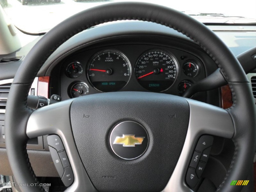2011 Chevrolet Avalanche LT Steering Wheel Photos