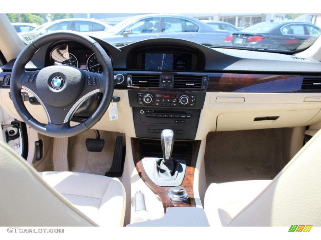 2011 BMW 3 Series 328i xDrive Coupe Cream Beige Dashboard Photo #52151700