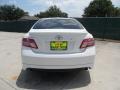 Super White - Camry SE Photo No. 4