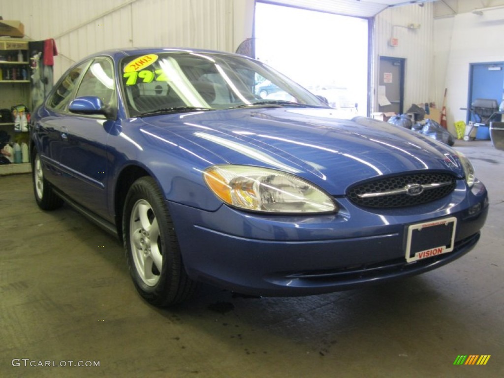 2003 Taurus SE - Patriot Blue Metallic / Medium Graphite photo #12