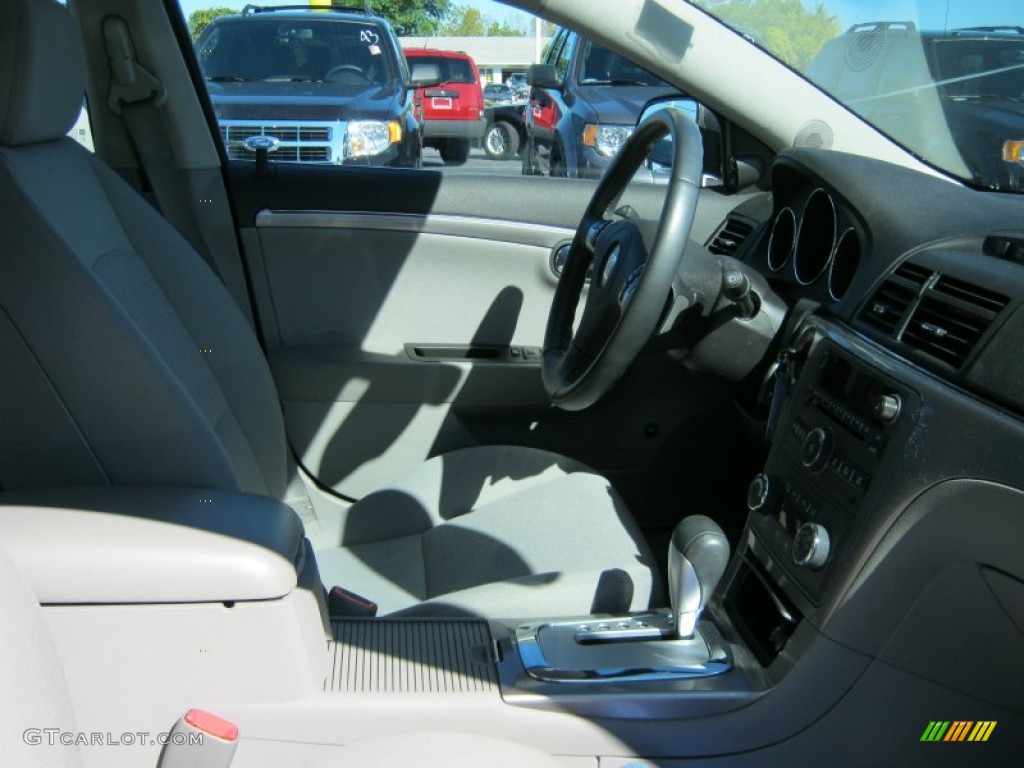 2009 Aura XR V6 - Carbon Flash Metallic / Gray photo #7