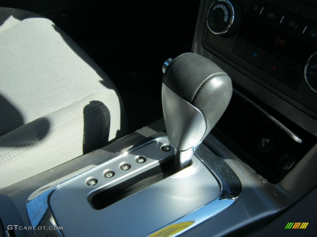 2009 Aura XR V6 - Carbon Flash Metallic / Gray photo #21