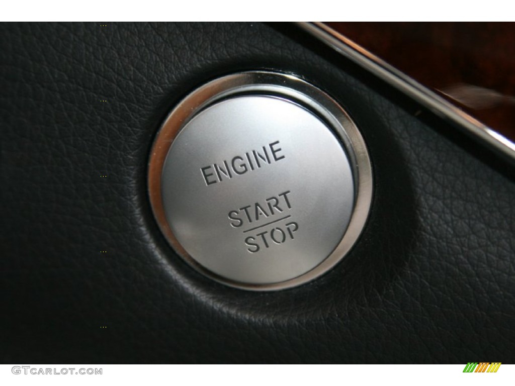 2008 Mercedes-Benz S 550 Sedan Controls Photo #52157187