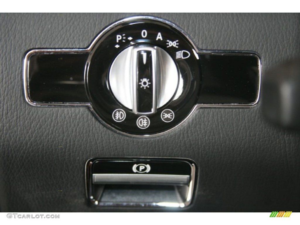 2008 Mercedes-Benz S 550 Sedan Controls Photo #52157223