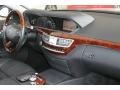 Black - S 550 Sedan Photo No. 44