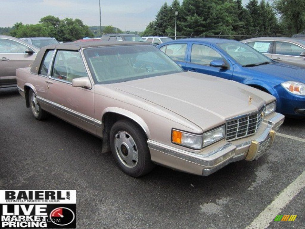 1992 DeVille Coupe - Light Antelope Metallic / Beige photo #1