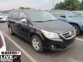 2009 Nocturne Black Metallic Volkswagen Routan SEL  photo #1