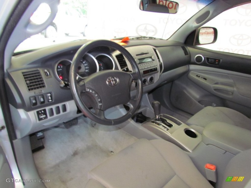 2005 Tacoma V6 TRD Double Cab 4x4 - Silver Streak Mica / Graphite Gray photo #11