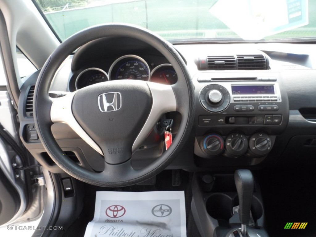 2008 Fit Hatchback - Storm Silver Metallic / Black/Grey photo #48