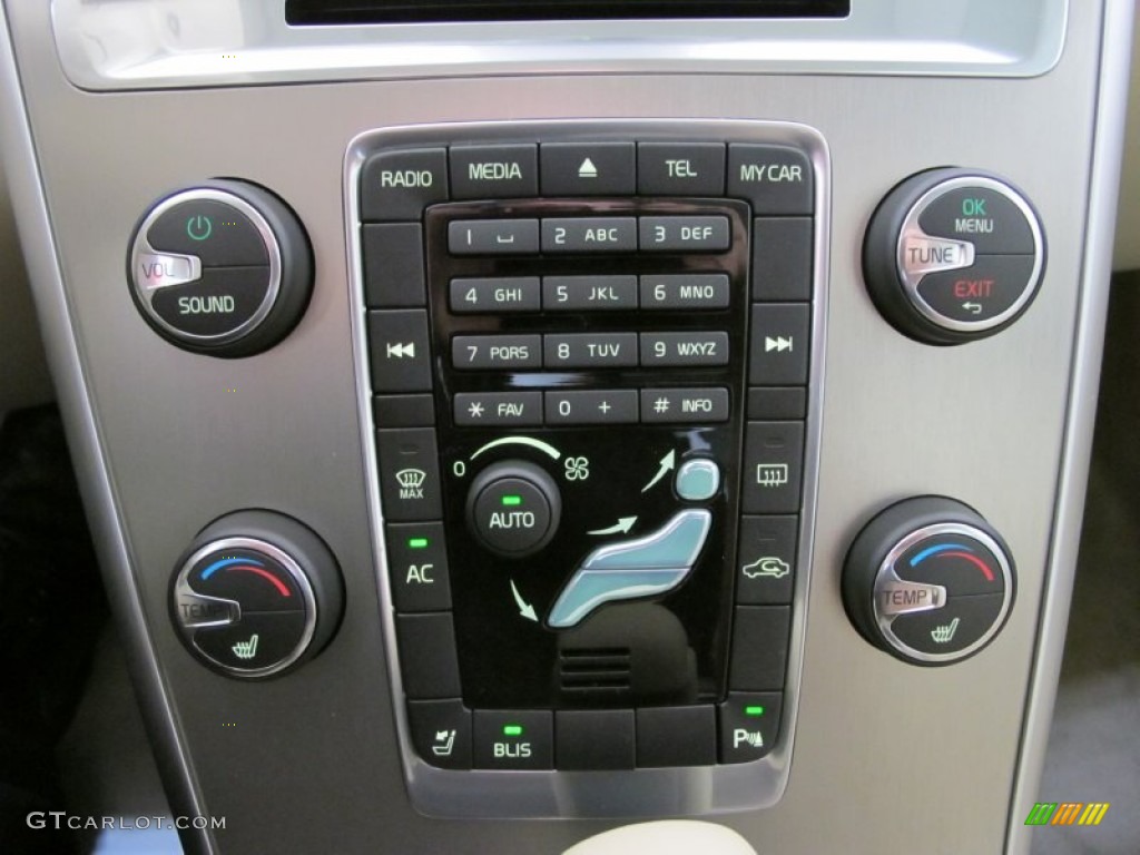 2012 Volvo XC60 3.2 Controls Photo #52161253