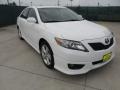 Super White - Camry SE Photo No. 1