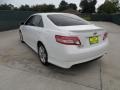 Super White - Camry SE Photo No. 5