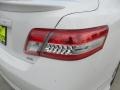 Super White - Camry SE Photo No. 19