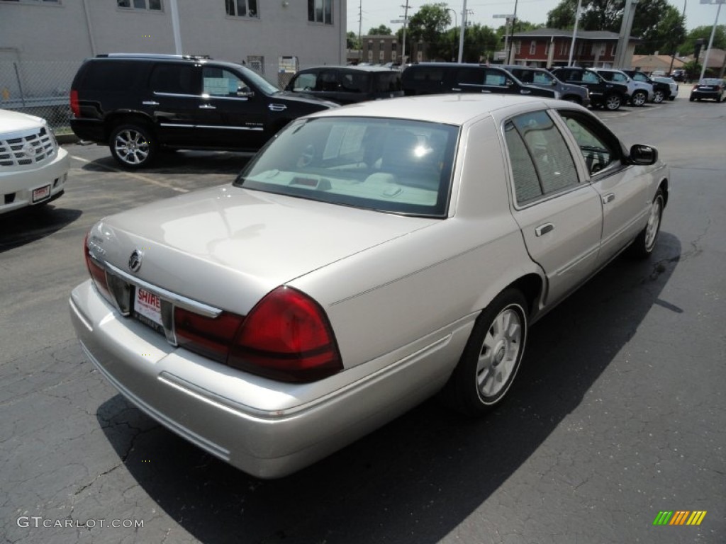 2004 Grand Marquis LS - Silver Birch Metallic / Light Flint photo #6
