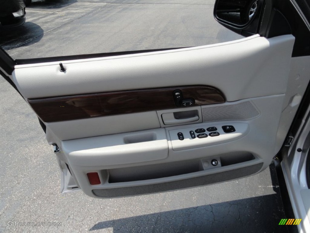 2004 Grand Marquis LS - Silver Birch Metallic / Light Flint photo #11