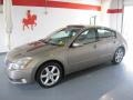 Champagne Mist Metallic - Maxima 3.5 SE Photo No. 1
