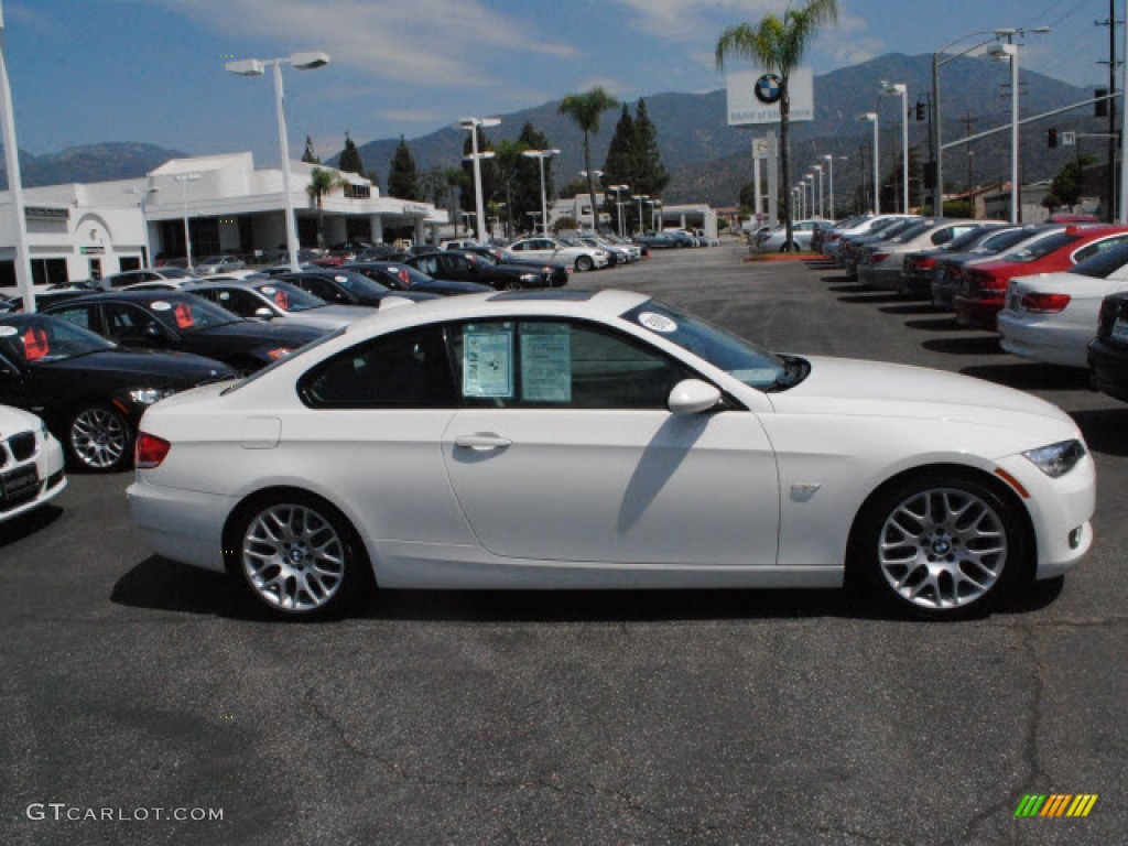 2009 3 Series 328i Coupe - Alpine White / Grey photo #3