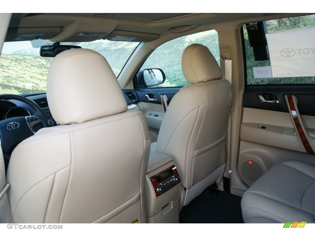 Sand Beige Interior 2011 Toyota Highlander Limited 4WD Photo #52167334