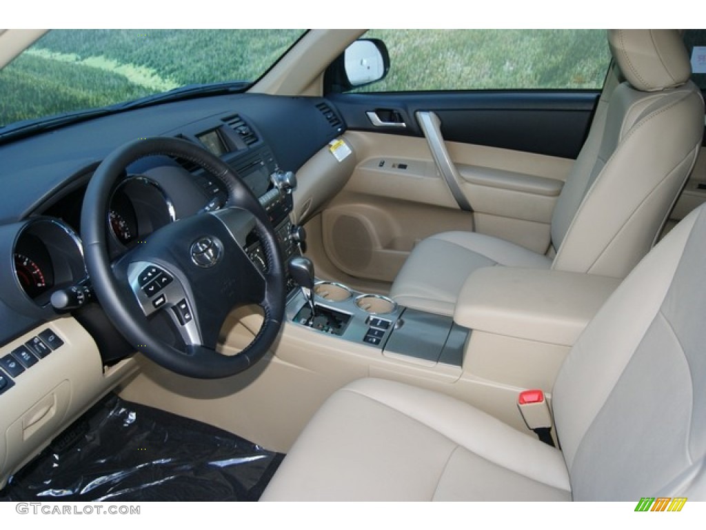 Sand Beige Interior 2011 Toyota Highlander SE 4WD Photo #52167538