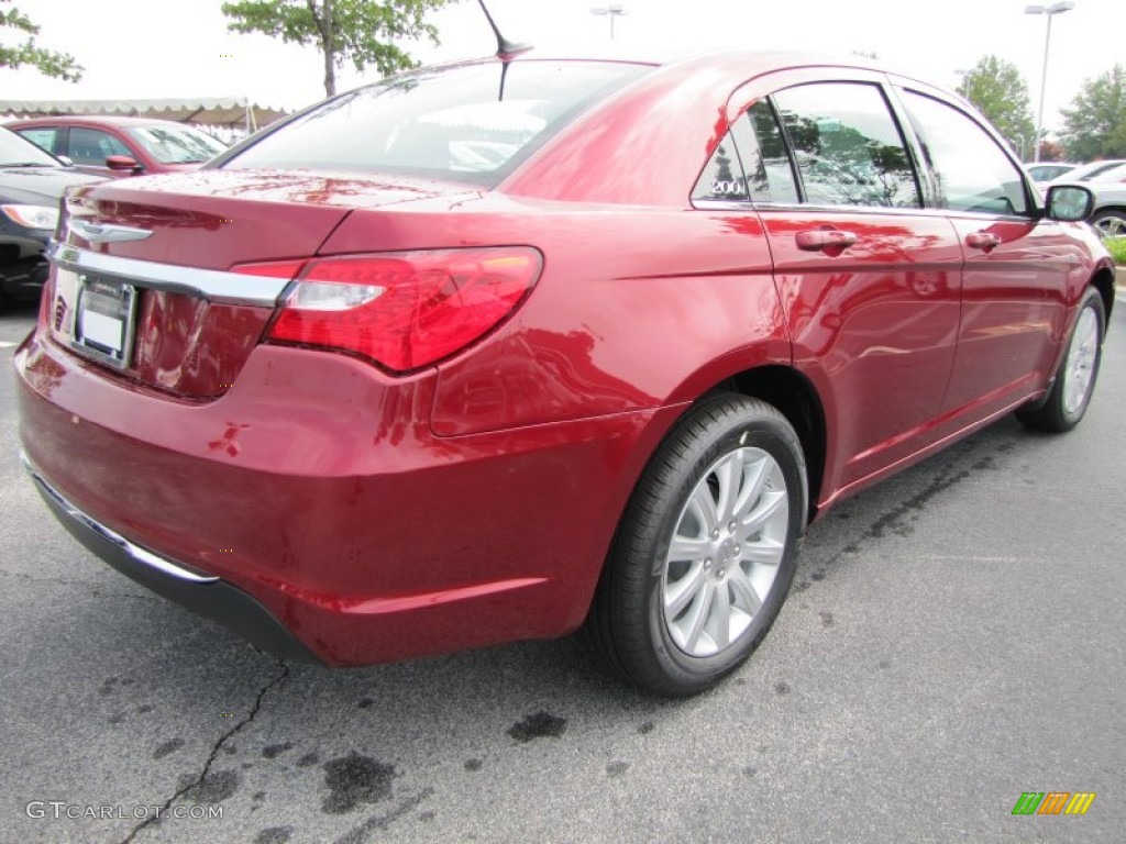 2011 200 Touring - Deep Cherry Red Crystal Pearl / Black photo #3