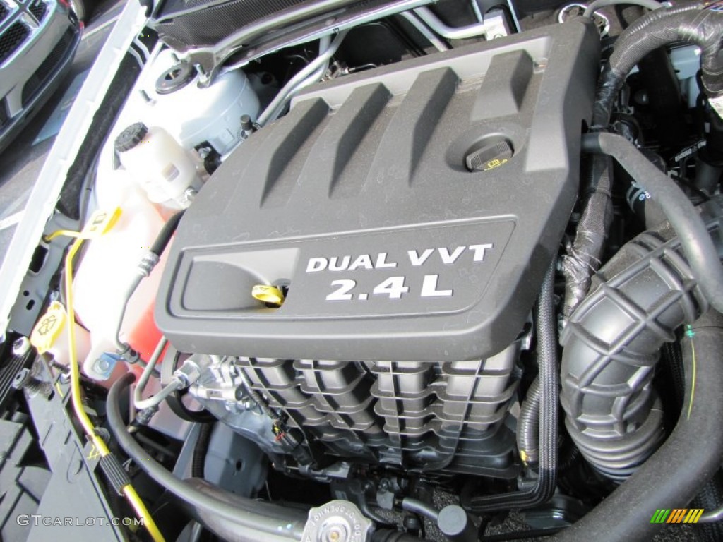2011 Chrysler 200 Limited 2.4 Liter DOHC 16-Valve Dual VVT 4 Cylinder Engine Photo #52167973