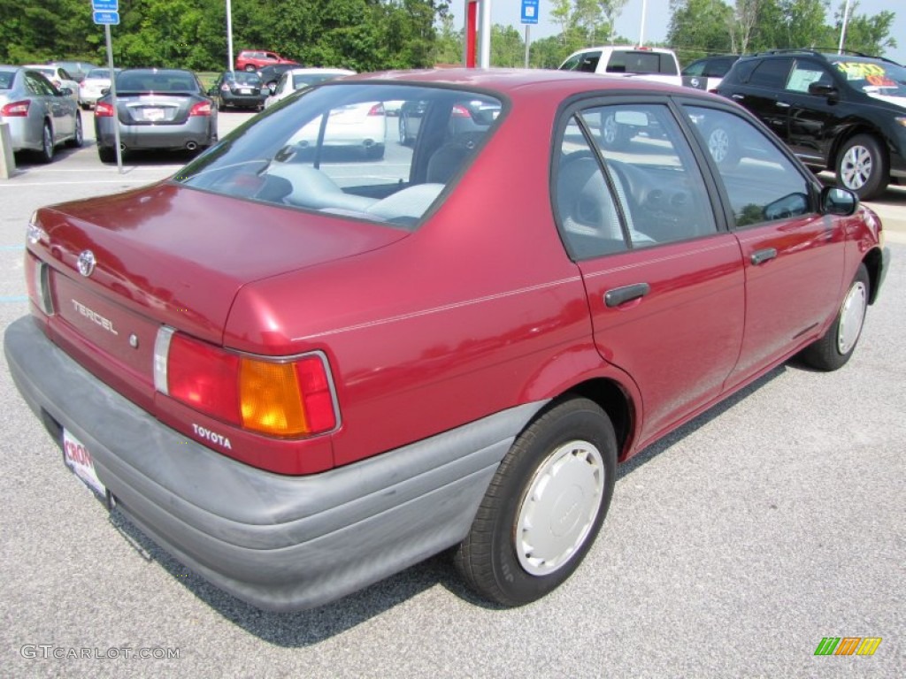 1994 Tercel DX Sedan - Super Red / Black photo #5