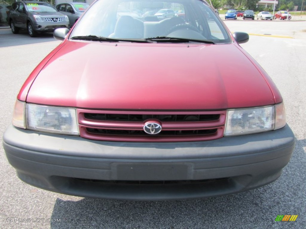 1994 Tercel DX Sedan - Super Red / Black photo #8