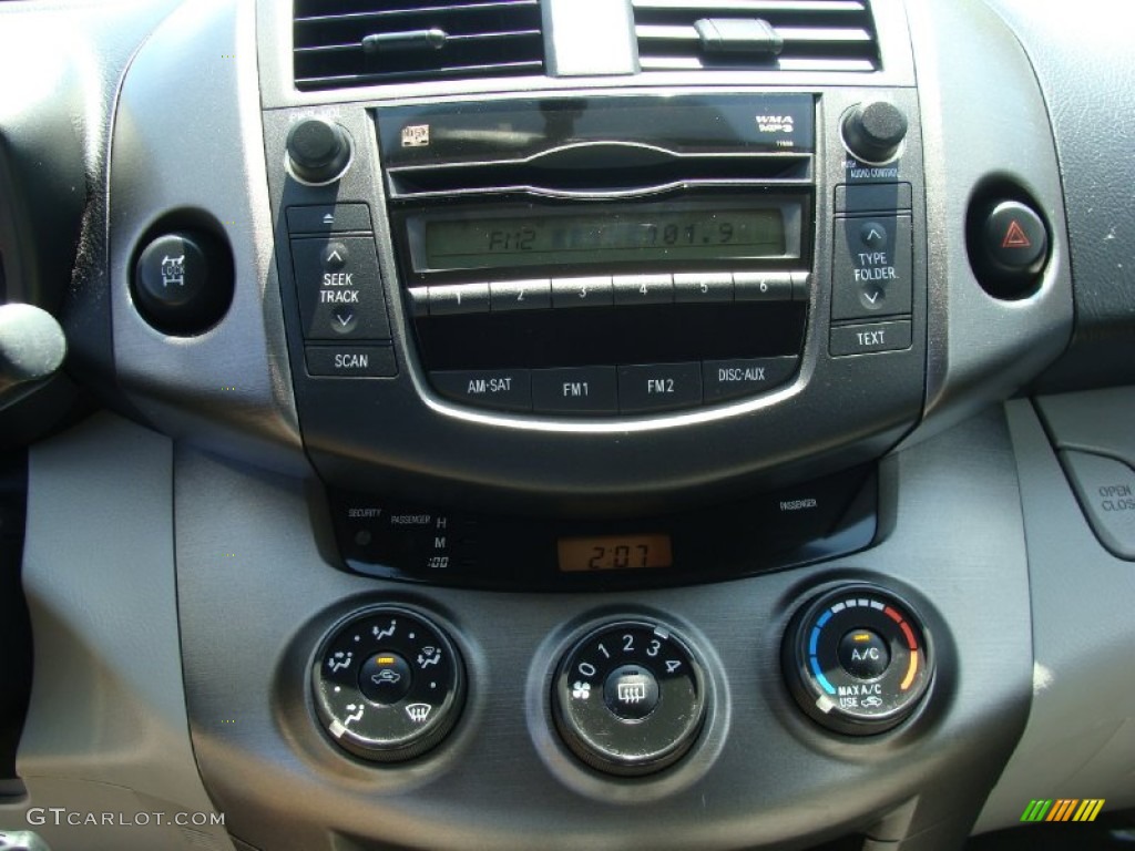 2009 Toyota RAV4 4WD Controls Photo #52169491