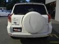 Super White - RAV4 4WD Photo No. 6